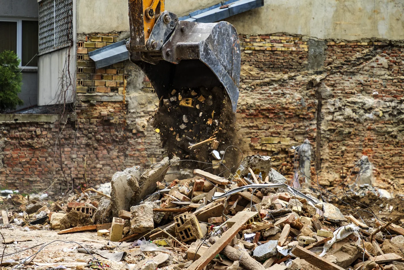 Hiring a Skip for Construction Waste